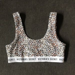 VS Leopard Animal Print Sports Bra